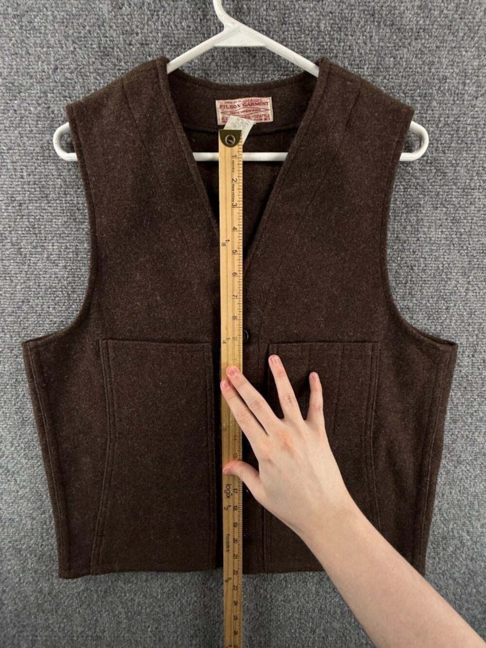CC Filson Mackinaw Virgin Wool Vest Brown Size 40 Style 20 Pockets Sleeveless - Picture 5 of 15